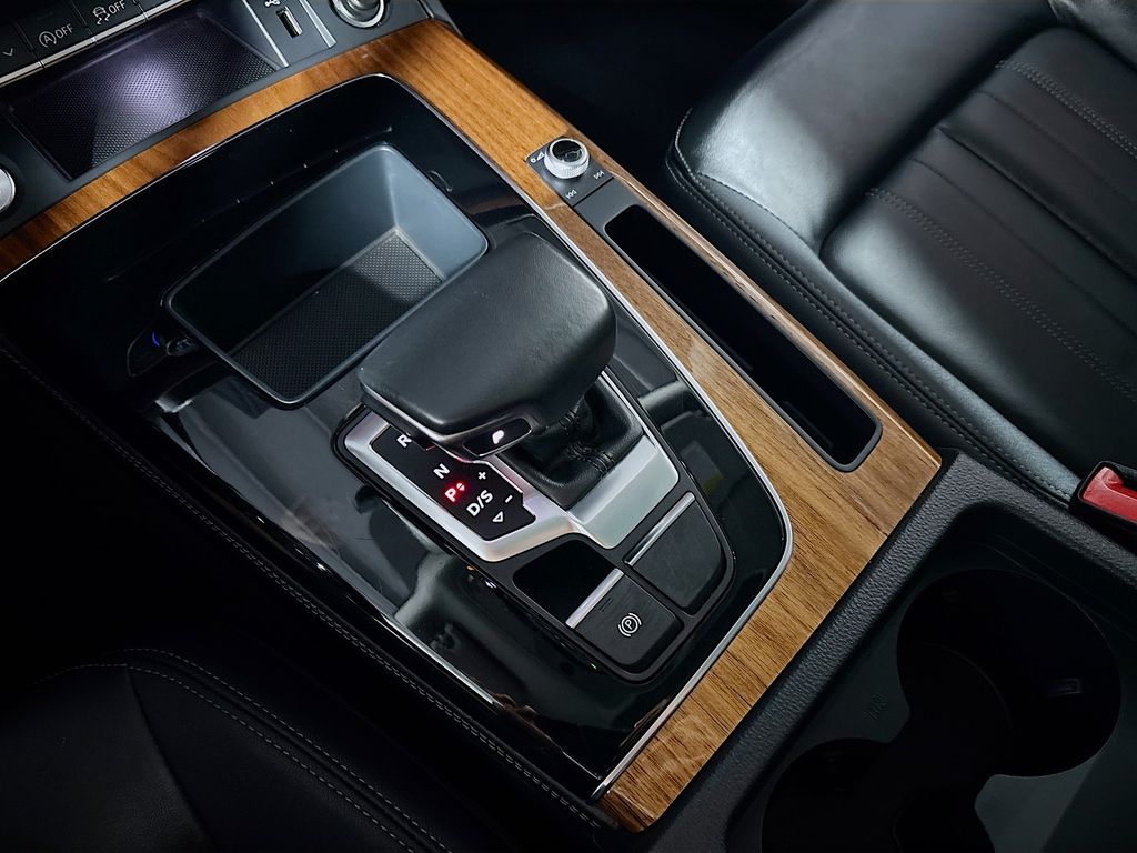 2023 Audi Q5 45 S line Premium Plus