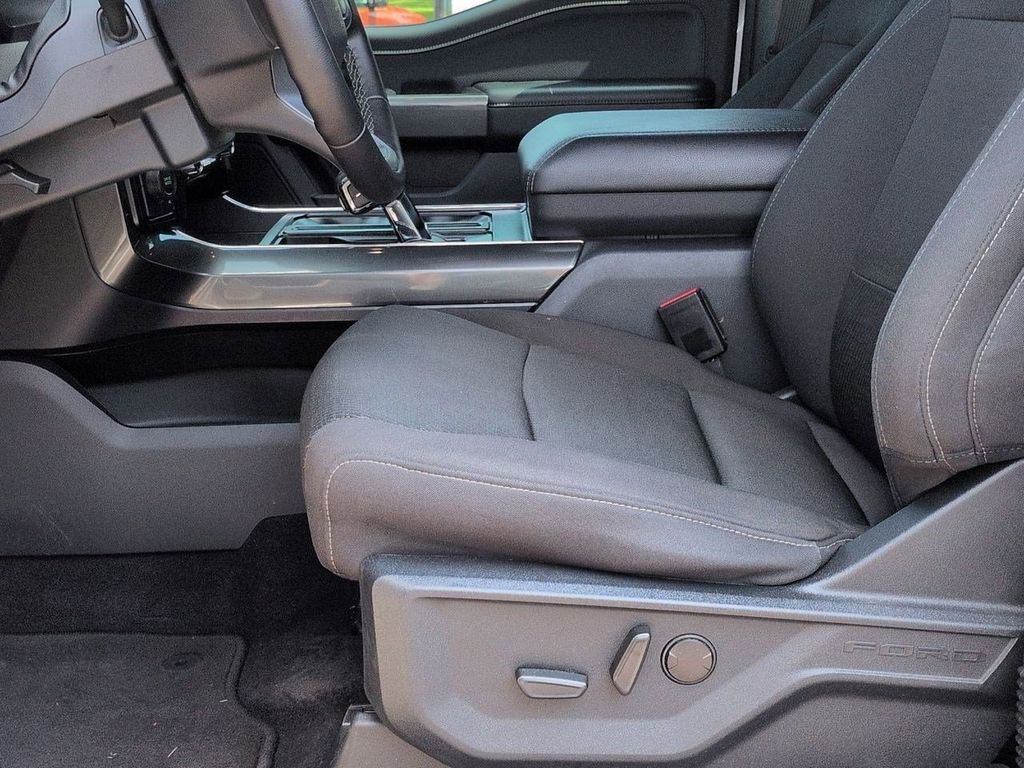 2023 Ford F-150 XLT - Photo 10