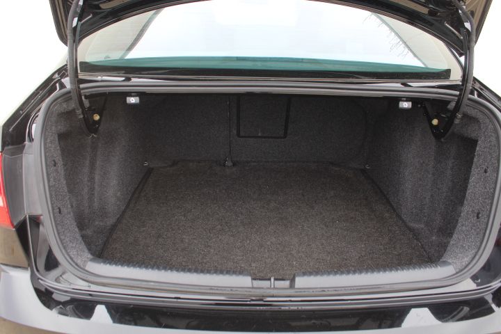 Used Car 2015 Volkswagen Jetta  For Sale Under $12,000 In Georgetown, Texas