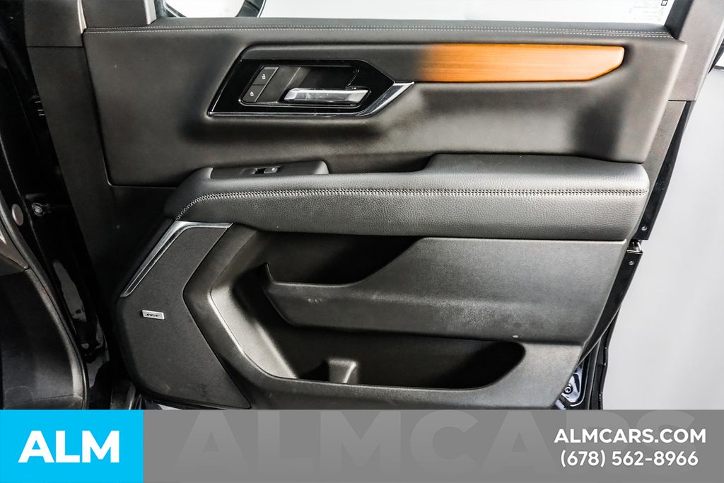 Used 2025 Black GMC Denali image 45
