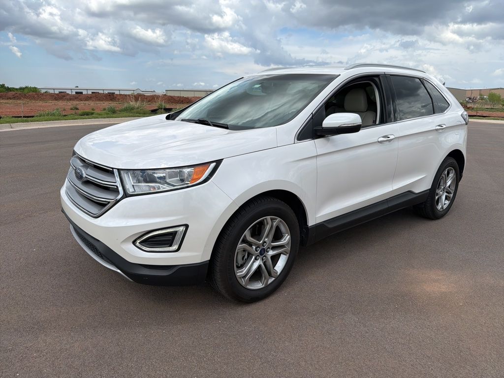 White Platinum Clearcoat Metallic 2016 Ford Edge Titanium SUV / Crossover Front-Wheel Drive 6-Speed Automatic
