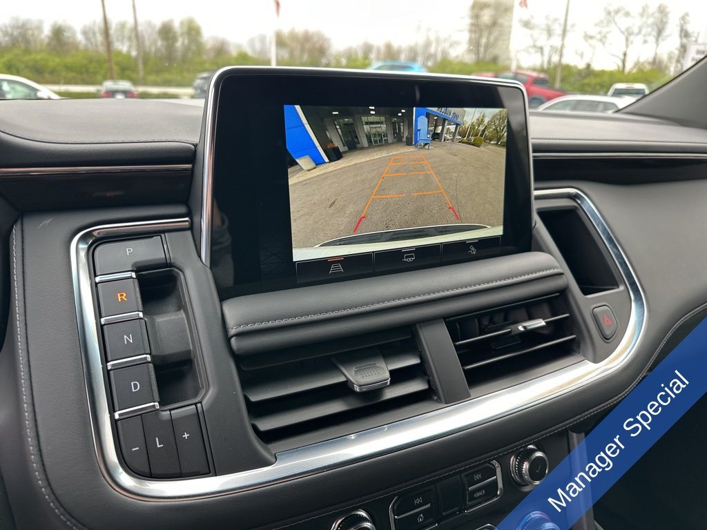2024 GMC Yukon SLE photo