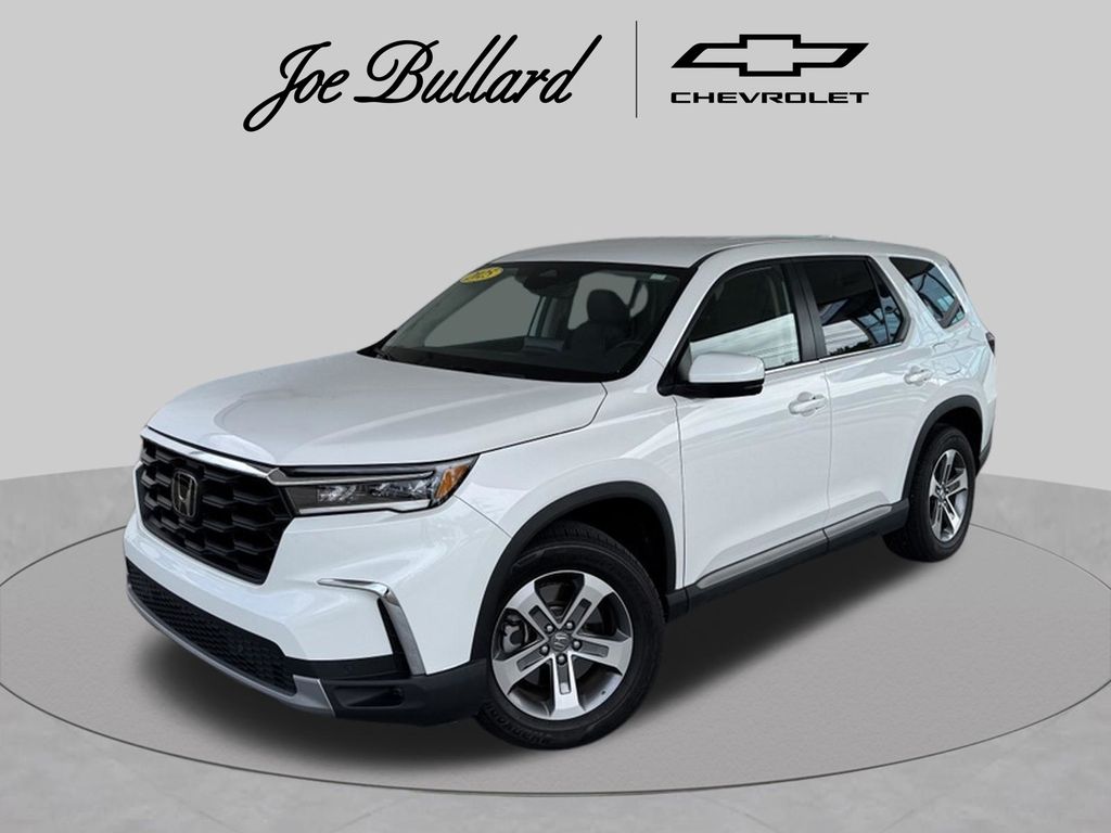 Platinum White Pearl 2025 Honda Pilot SUV / Crossover Front-Wheel Drive Automatic