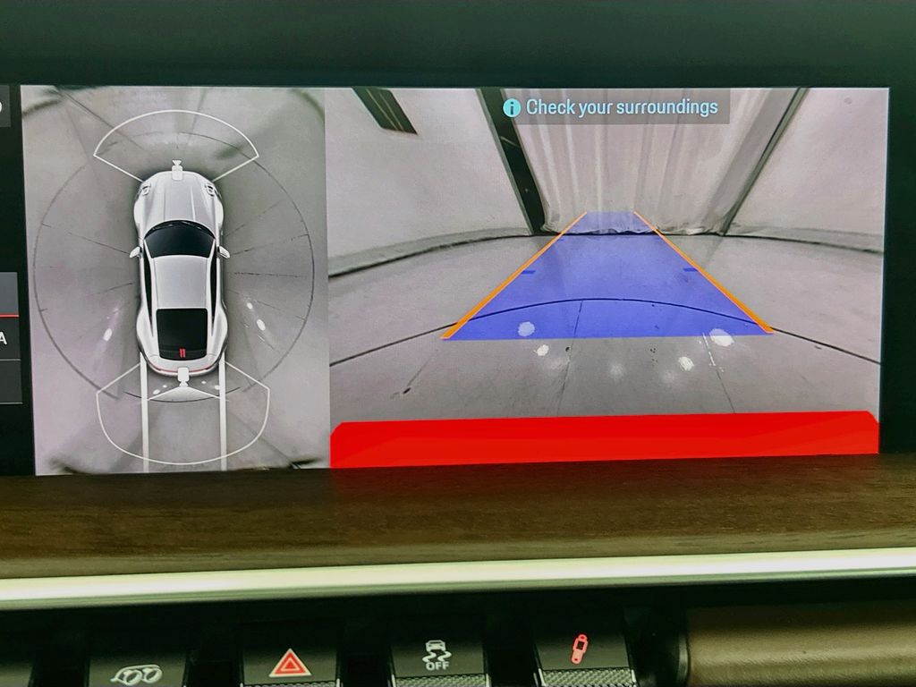 Thumbnail: 2020 Porsche 911 - 15