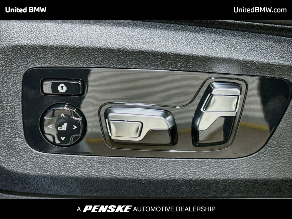 Thumbnail: 2026 BMW X5 - 4