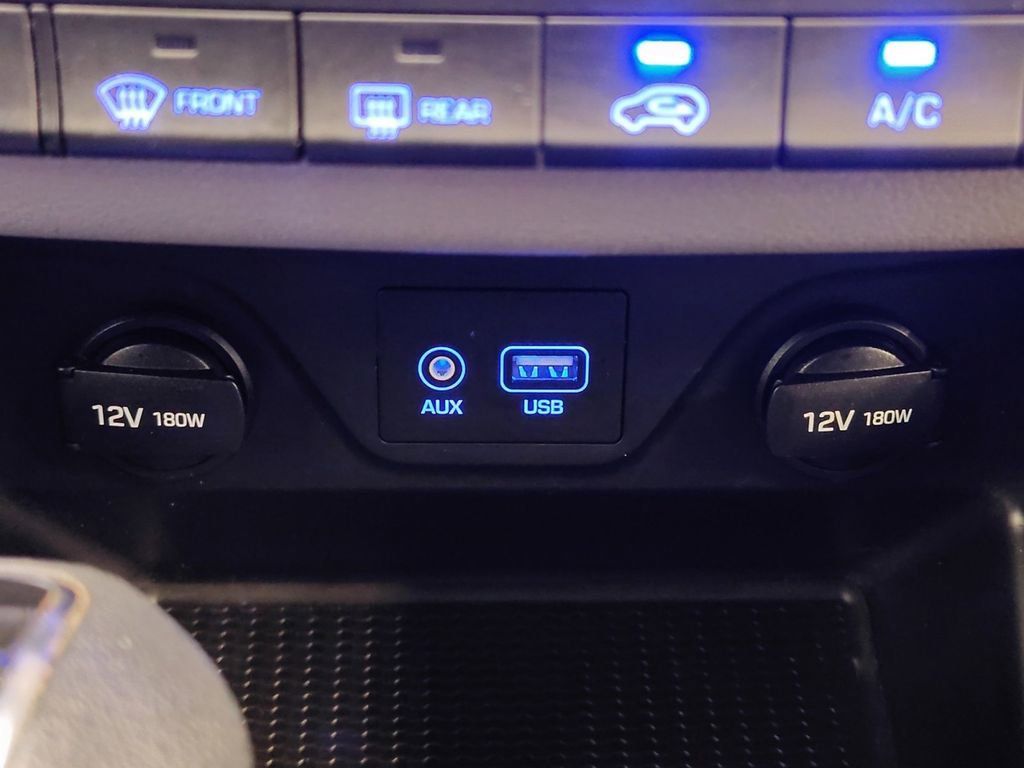 Used Car 2020 Hyundai Tucson  Value For Sale Under $20,000 In Floresville, Texas