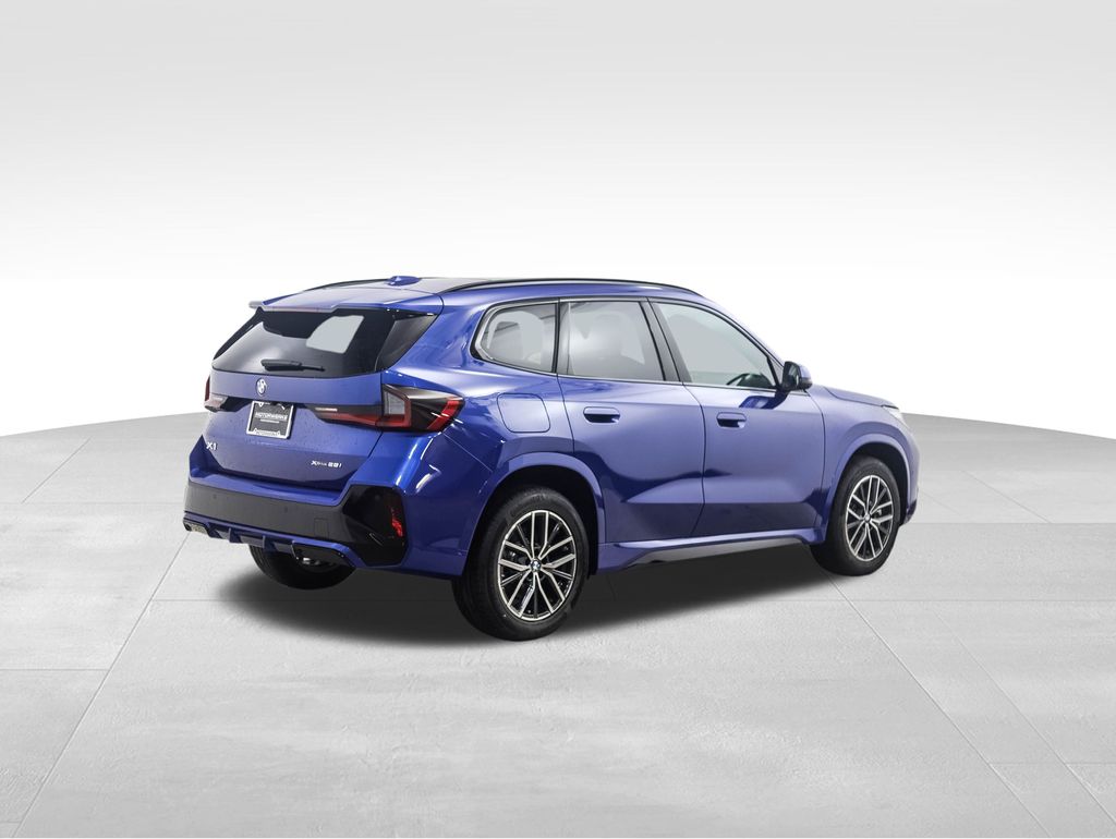 Thumbnail: 2026 BMW X1 - 5