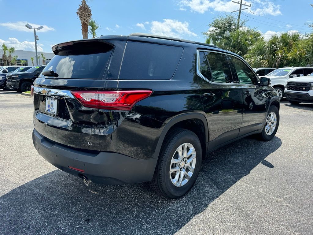 2021 Chevrolet Traverse LT 8