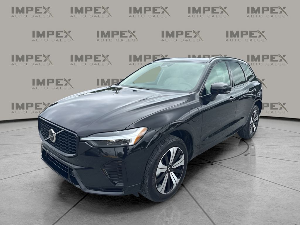 Onyx Black Metallic 2024 Volvo XC60 Recharge T8 Core Dark Theme eAWD SUV / Crossover All-Wheel Drive Automatic