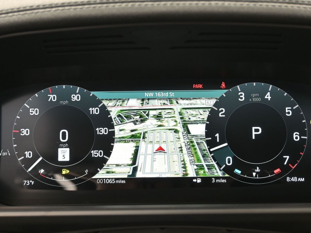 2026 Land Rover Discovery Gemini Edition - Photo 32