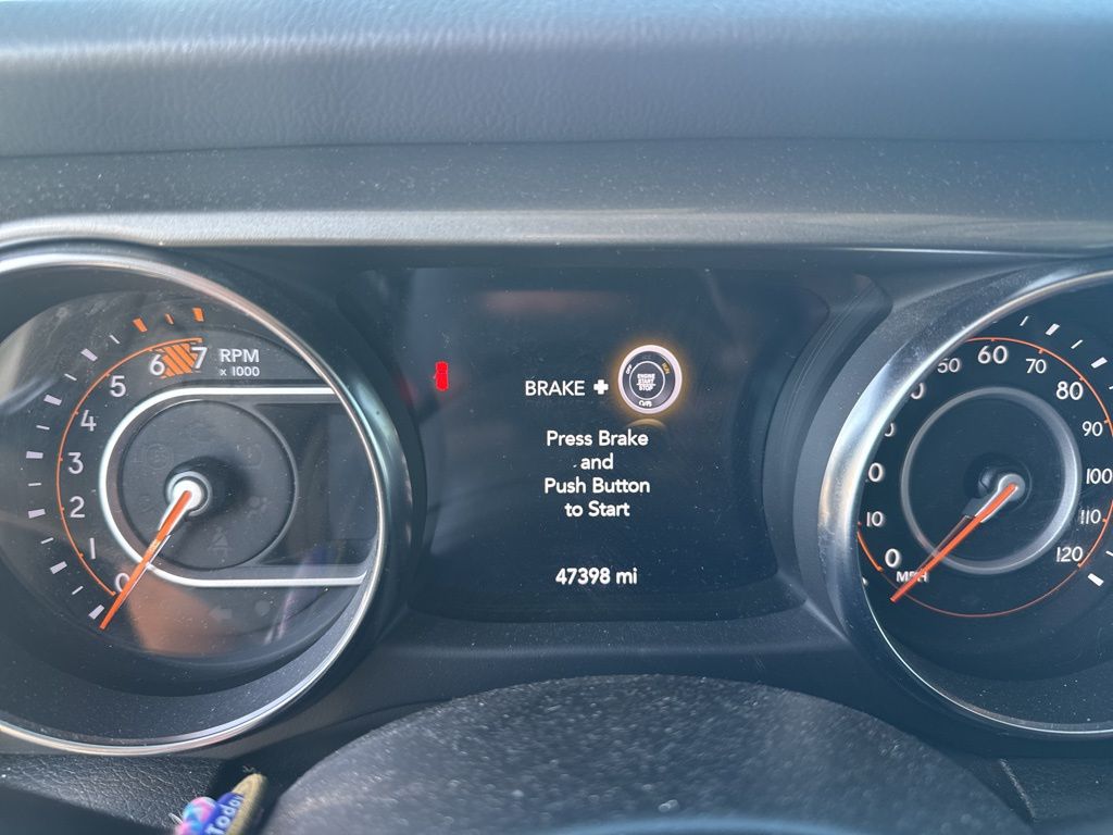 2023 Jeep Wrangler Sahara 3