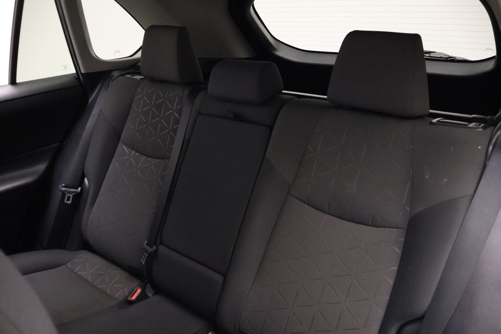 Thumbnail: 2021 Toyota RAV4 - 18