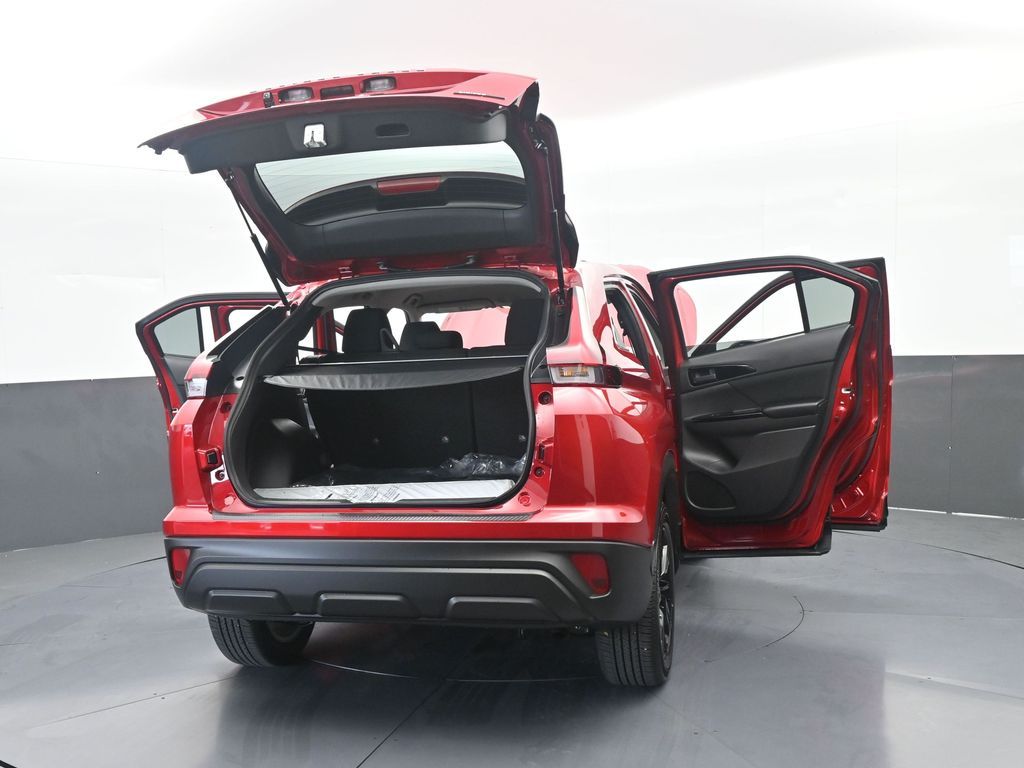 New 2026 Red Mitsubishi LE image 67