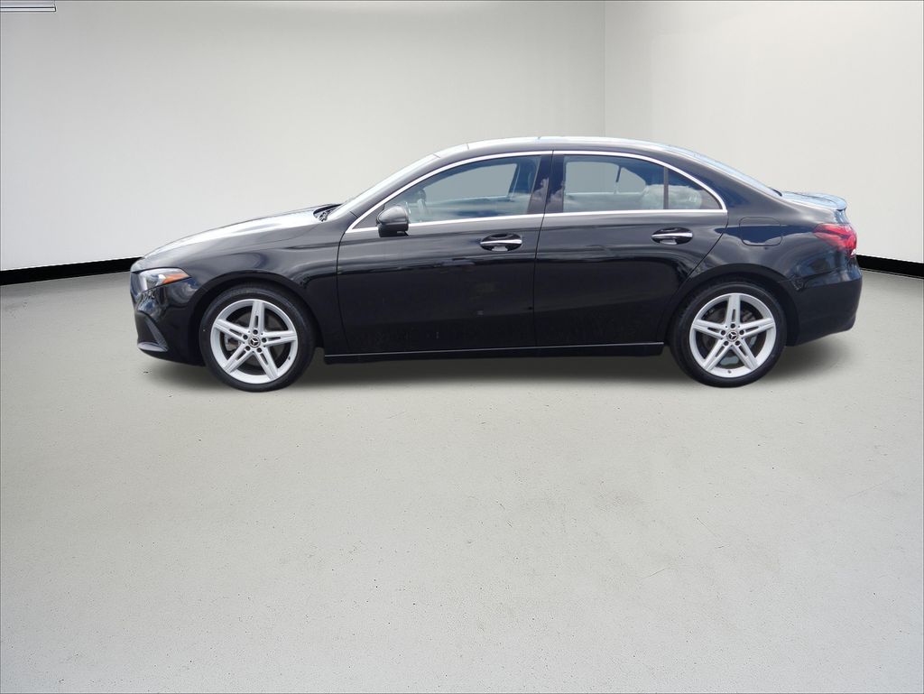 Thumbnail: 2022 Mercedes-Benz A-Class - 2