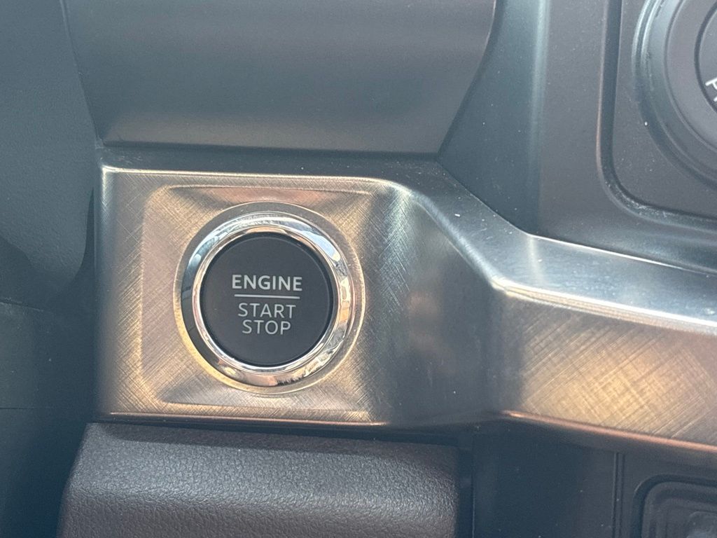 Used 2024 Ford F-250SD Truck