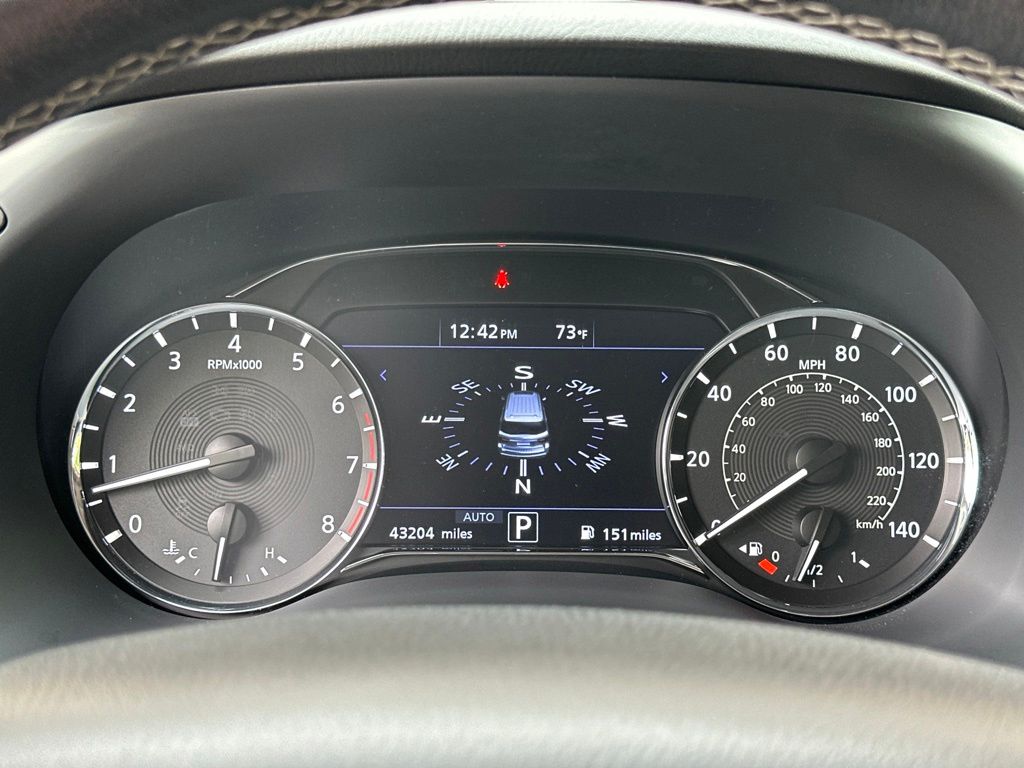 Photo 2 of 2021 INFINITI QX80 LUXE