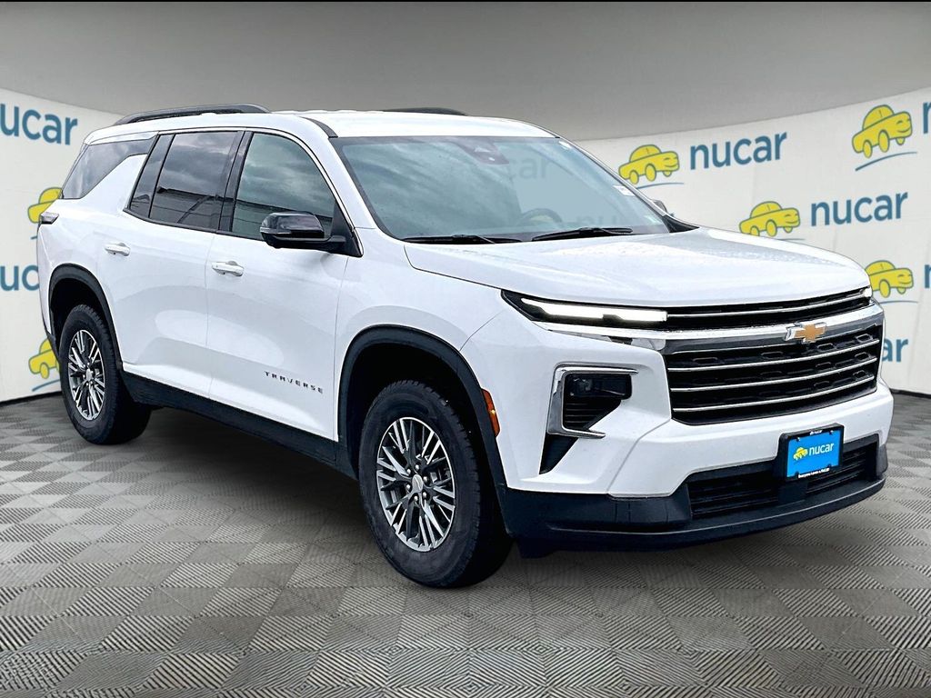 2024 Chevrolet Traverse — photo 1