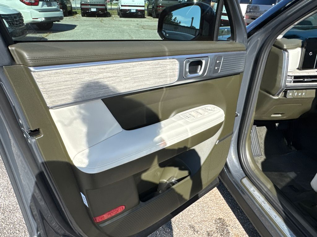 2025 Hyundai Santa Fe Calligraphy photo 10