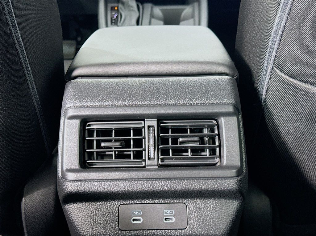 2025 Honda Accord LX photo