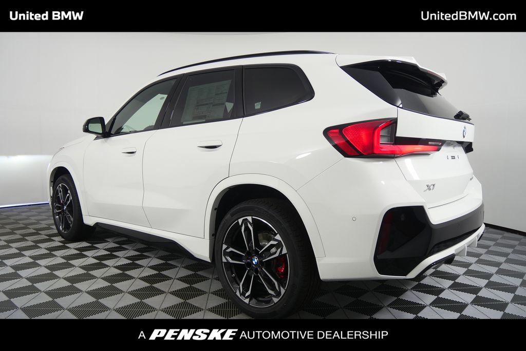 Thumbnail: 2026 BMW X1 - 5