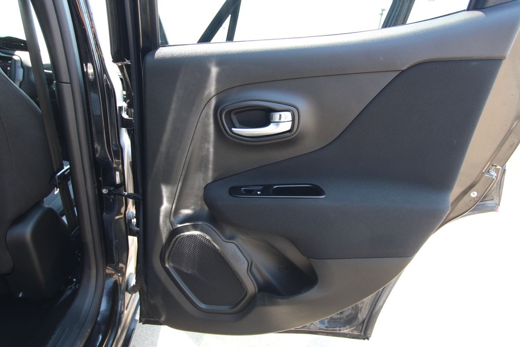 Used 2021 Jeep Renegade SUV