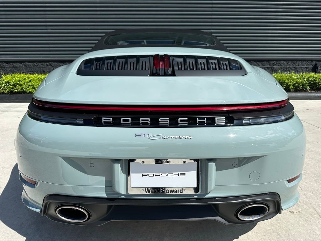 Thumbnail: 2026 Porsche 911 - 11