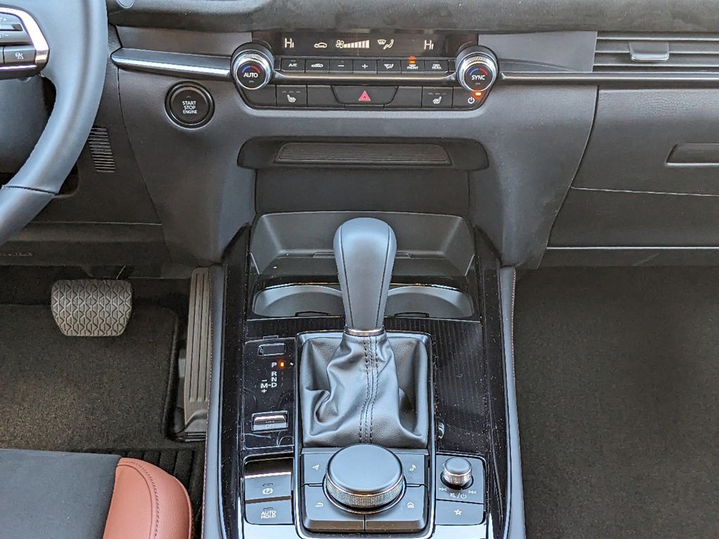 2025 Mazda CX-30 2.5 Carbon Turbo