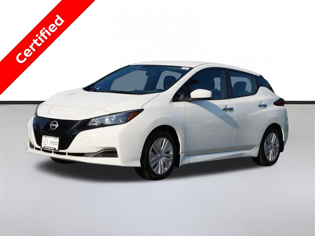 2025 Nissan LEAF S FWD