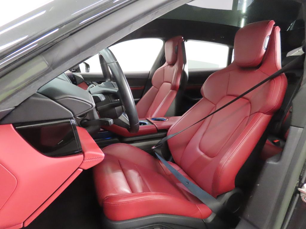 Thumbnail: 2023 Porsche Taycan - 5