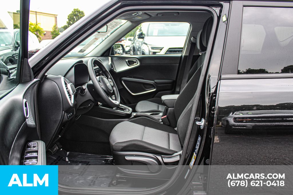 Used 2025 Black Kia LX image 16