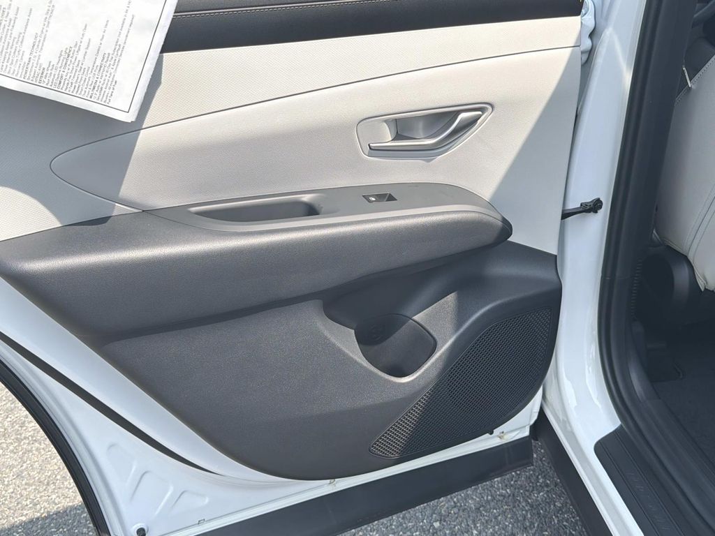 New 2026 White Hyundai SEL image 21