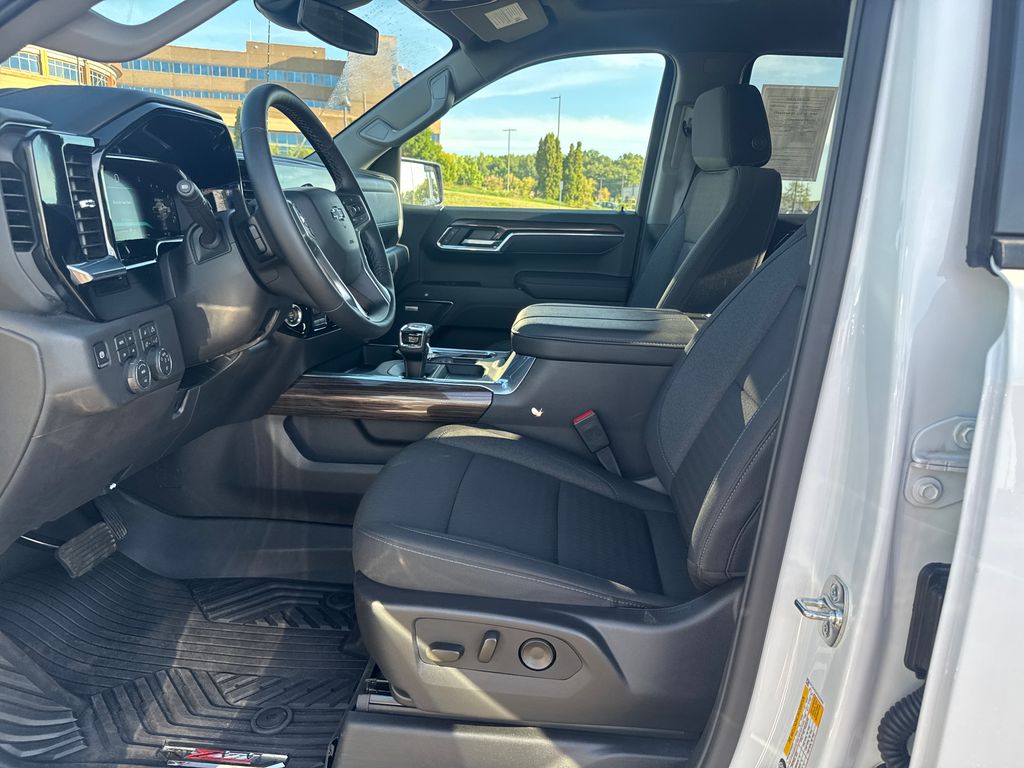 New 2026 Chevrolet Silverado 1500 Truck