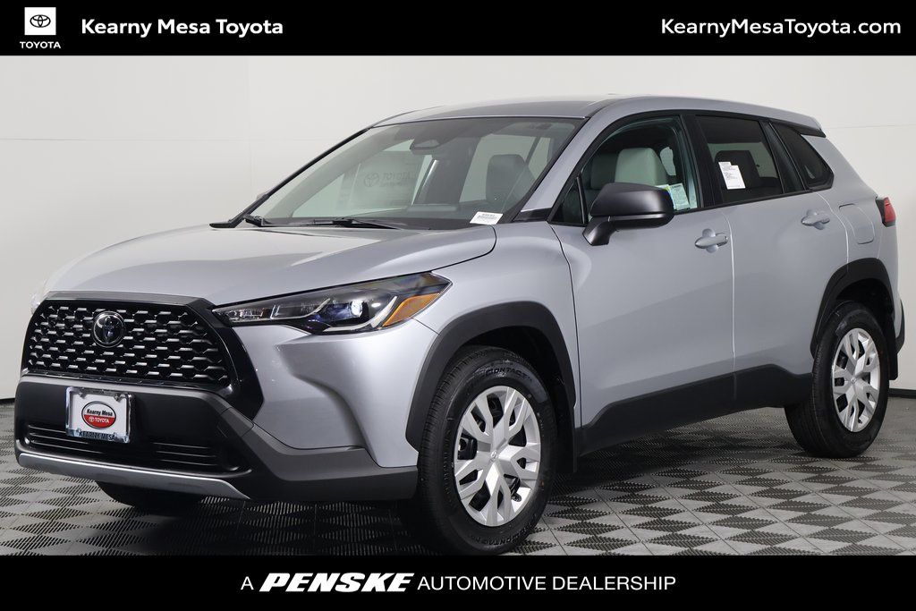 2025 Toyota Corolla Cross L Hero Image