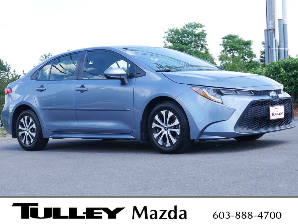 2022 Toyota Corolla Hybrid LE FWD