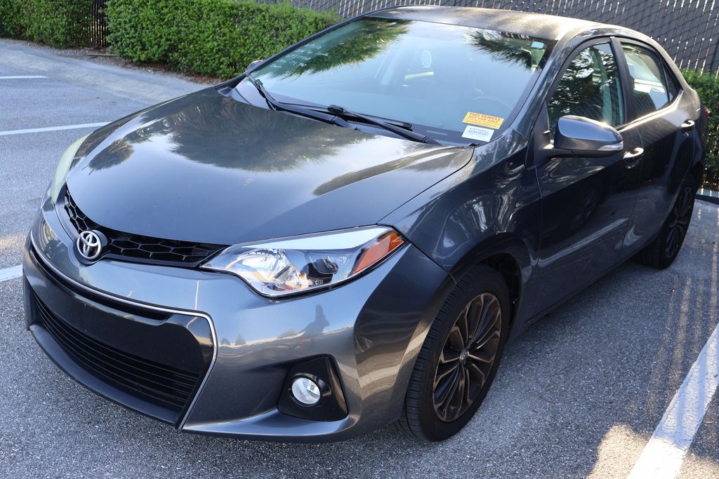 Thumbnail: 2016 Toyota Corolla - 2