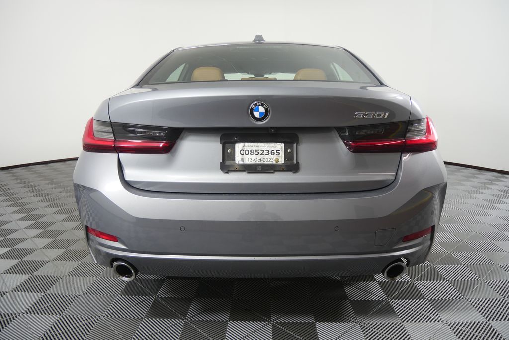 Thumbnail: 2023 BMW 3 Series - 4