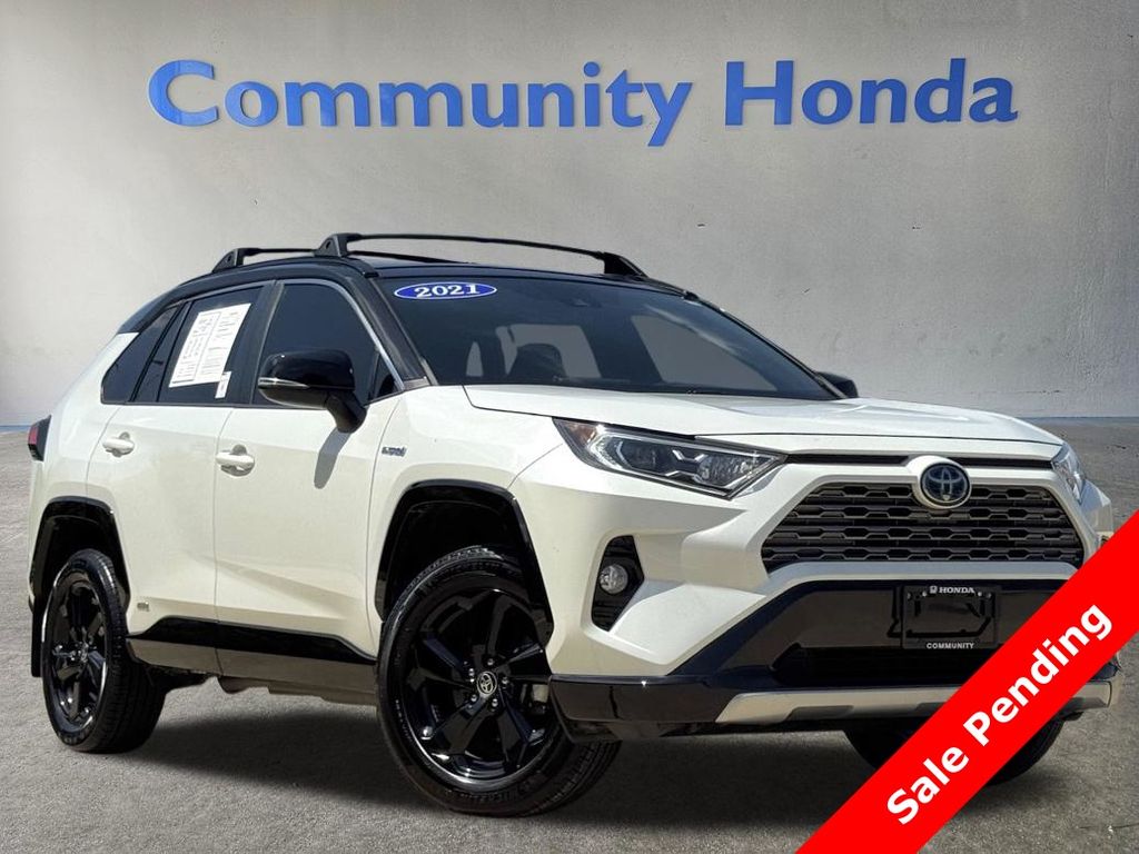 2021 Toyota RAV4 Hybrid XSE - 0