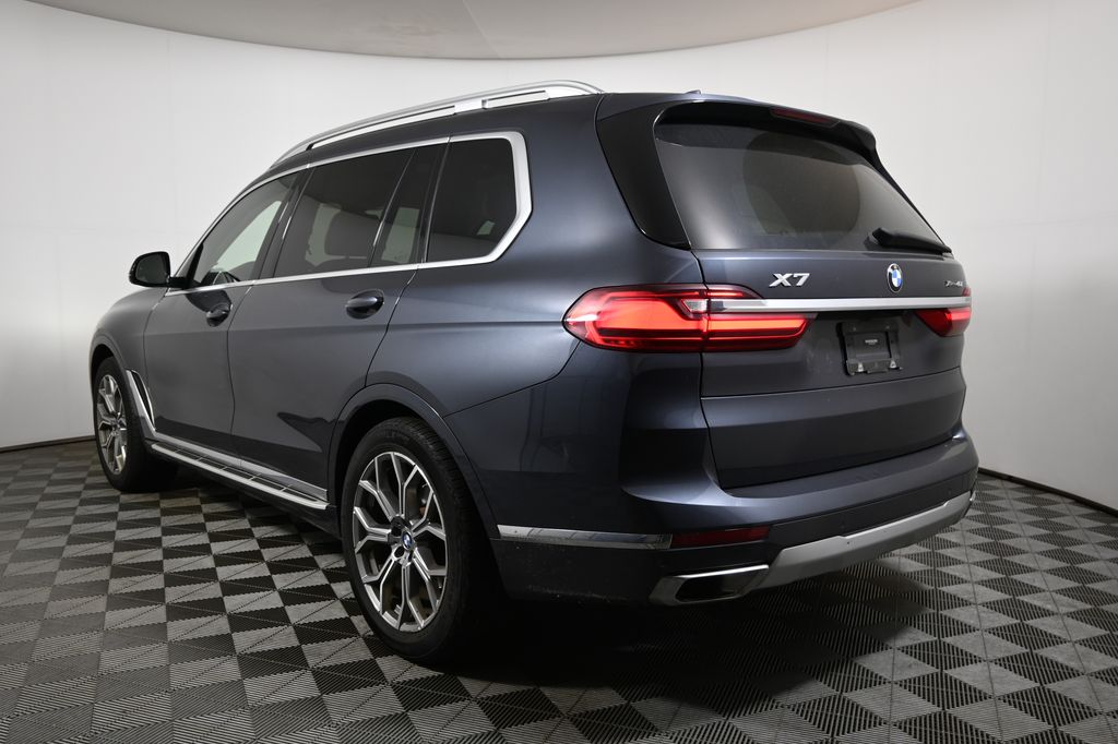 Thumbnail: 2022 BMW X7 - 9