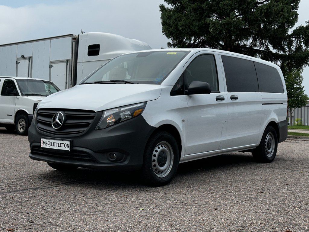 2023 Mercedes-Benz Metris Passenger 5