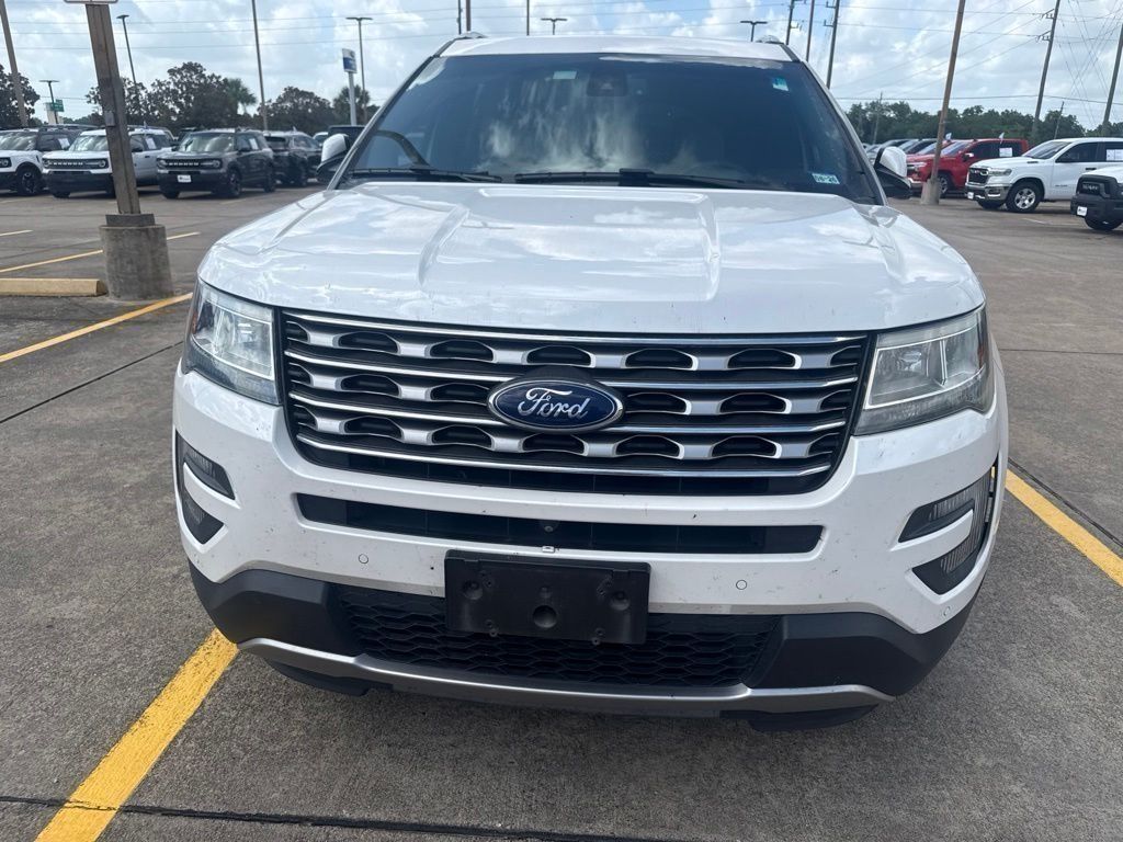 2016 Ford Explorer Limited White at Bravo Nissan