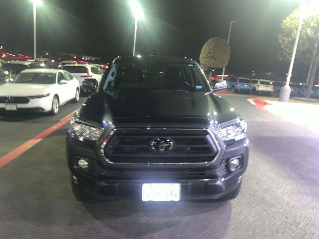 2022 Toyota Tacoma SR5 7