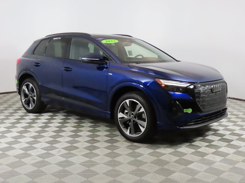 Thumbnail: 2023 Audi Q4 e-tron - 7