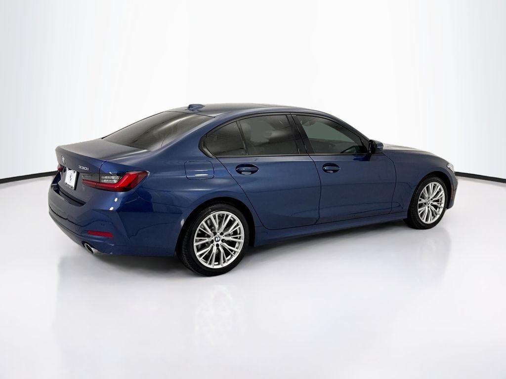 Thumbnail: 2023 BMW 3 Series - 5