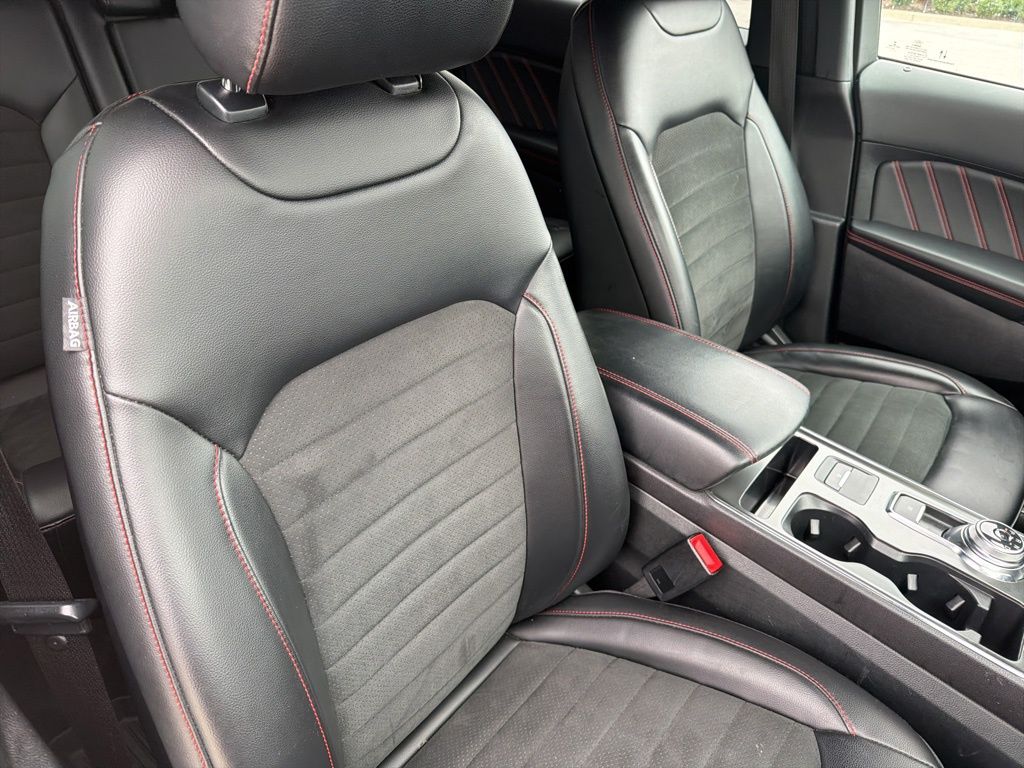 2022 Ford Edge ST-Line