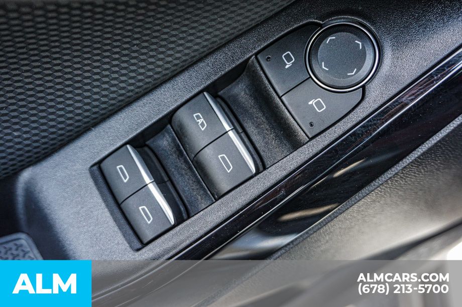 Used 2025 Gray Chevrolet RS image 50