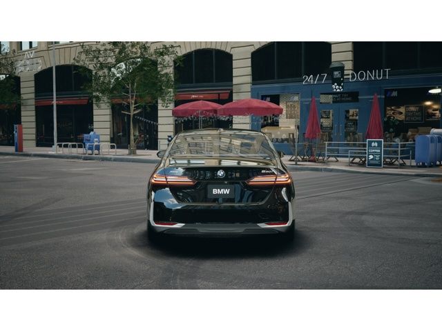 Thumbnail: 2026 BMW 5 Series - 5