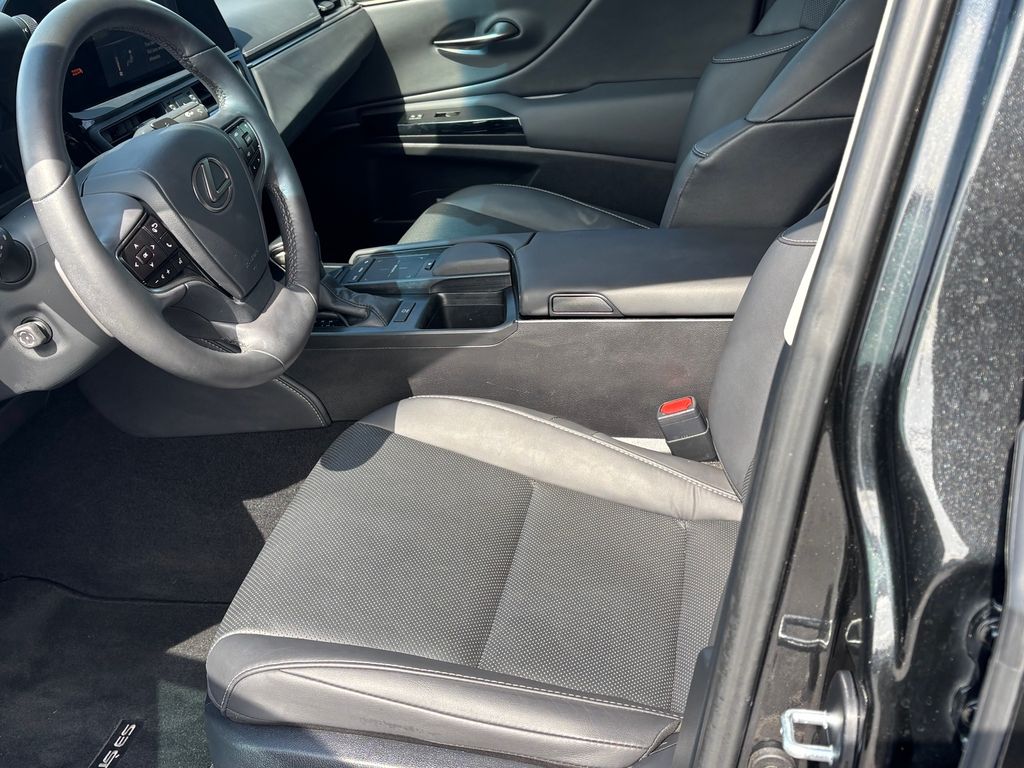 Used Car 2022 Lexus Es  350 For Sale Under $40,000 In Austin, Texas