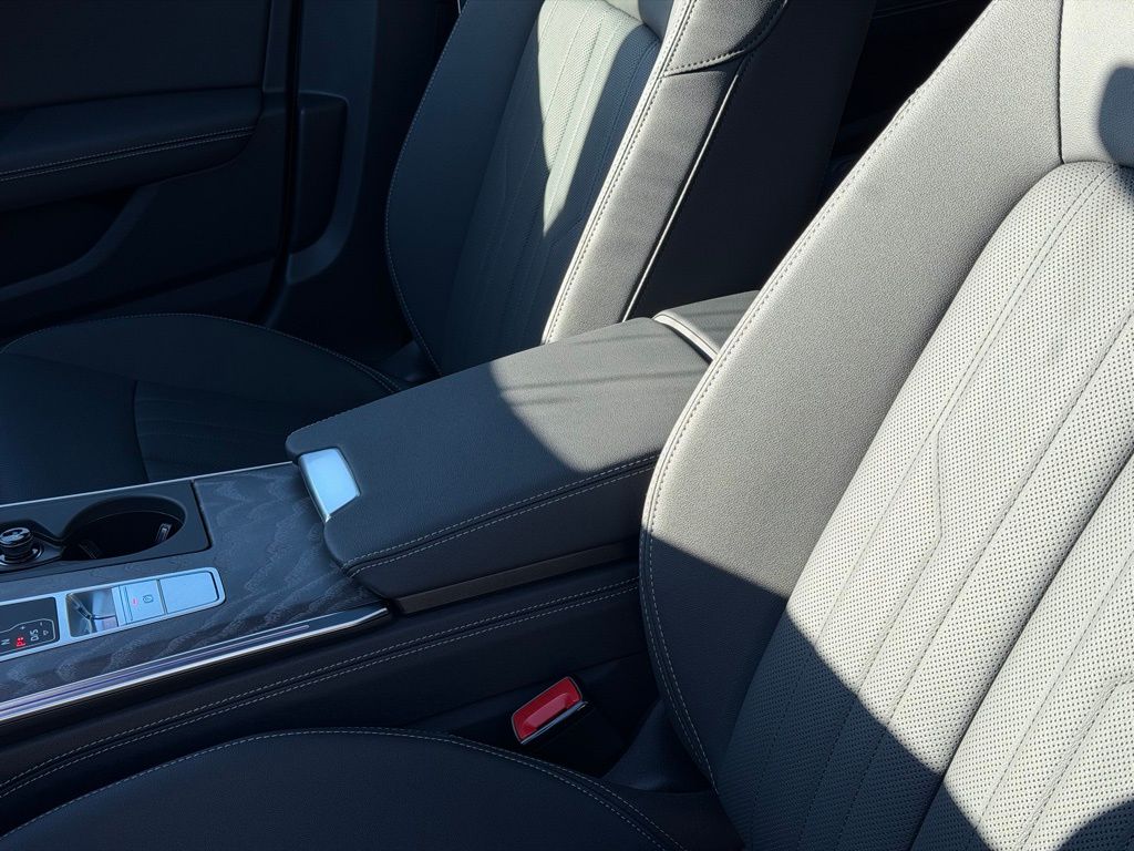 New 2026 White Audi Premium Plus image 25