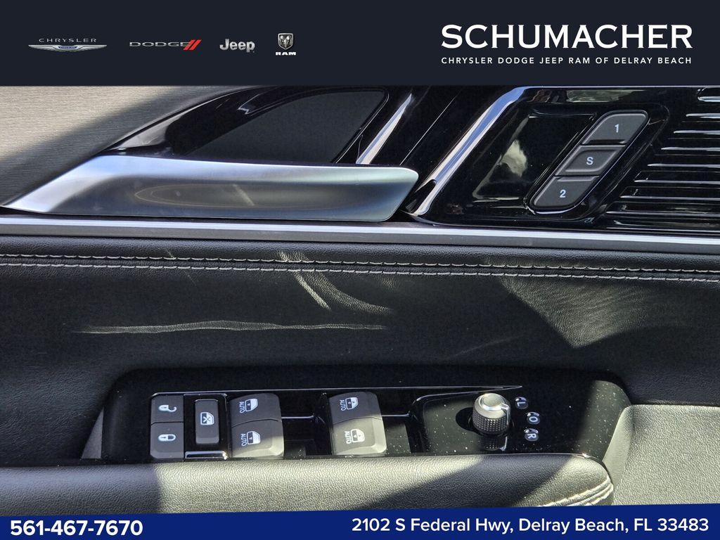 new 2026 Jeep Grand Wagoneer L car, priced at $67,525