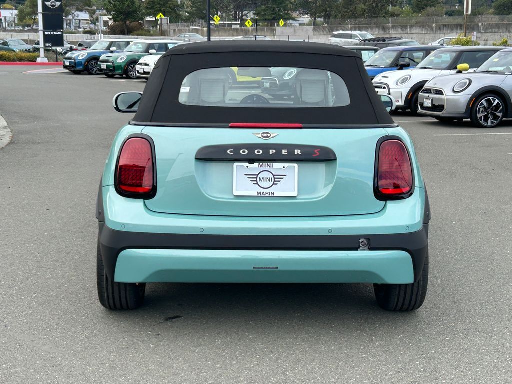 Thumbnail: 2026 MINI Cooper - 4